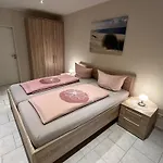 Haus Janosch * بوركم
